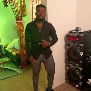 Meet your Posher, James doux